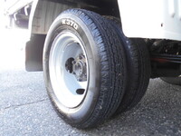 日産バネット平ボディ小型（2t・3t）[写真22]