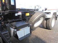 三菱ふそうキャンターコンテナ専用車小型（2t・3t）[写真17]