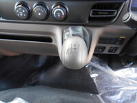 三菱ふそうキャンターコンテナ専用車小型（2t・3t）[写真28]