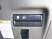 三菱ふそうキャンターコンテナ専用車小型（2t・3t）[写真35]