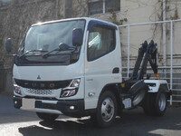 三菱ふそうキャンターコンテナ専用車小型（2t・3t）[写真04]