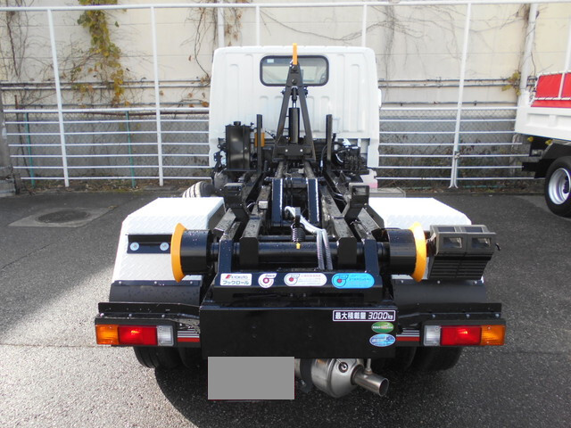 三菱ふそうキャンターコンテナ専用車小型（2t・3t）[写真08]