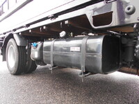 三菱ふそうキャンター平ボディ小型（2t・3t）[写真25]