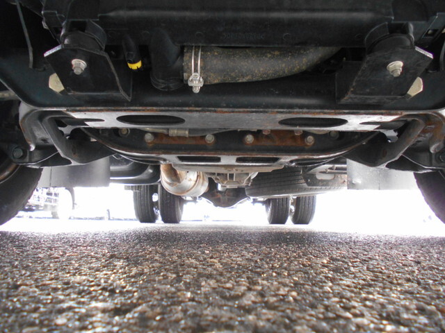 三菱ふそうキャンター平ボディ小型（2t・3t）[写真25]