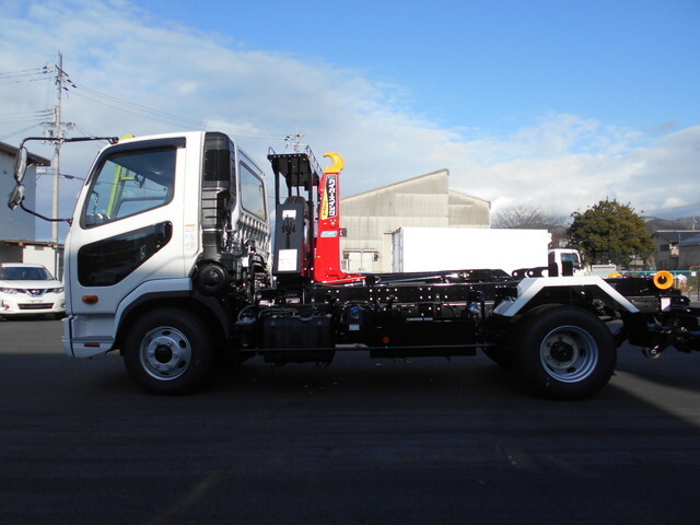 三菱ふそうファイターコンテナ専用車中型（4t）[写真04]