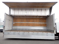 いすゞフォワードアルミウイング中型（4t）[写真14]