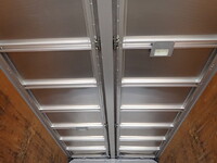 いすゞフォワードアルミウイング中型（4t）[写真18]