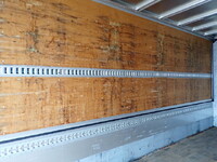 いすゞフォワードアルミウイング中型（4t）[写真19]