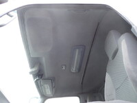 いすゞフォワードアルミウイング中型（4t）[写真37]