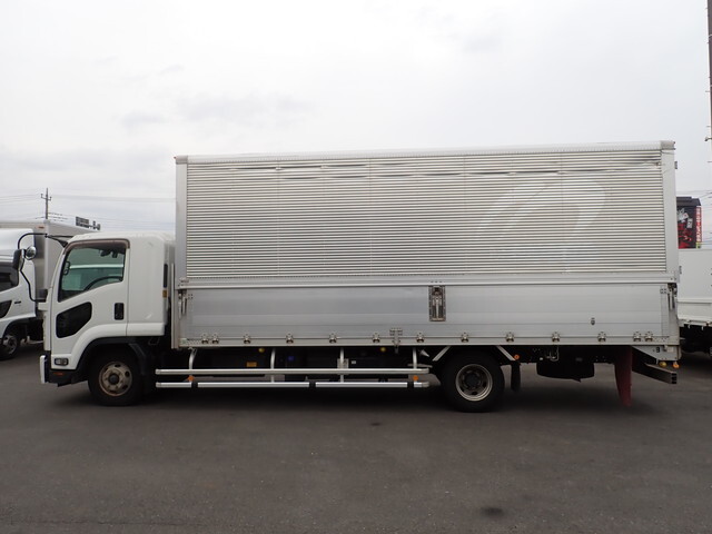 いすゞフォワードアルミウイング中型（4t）[写真08]