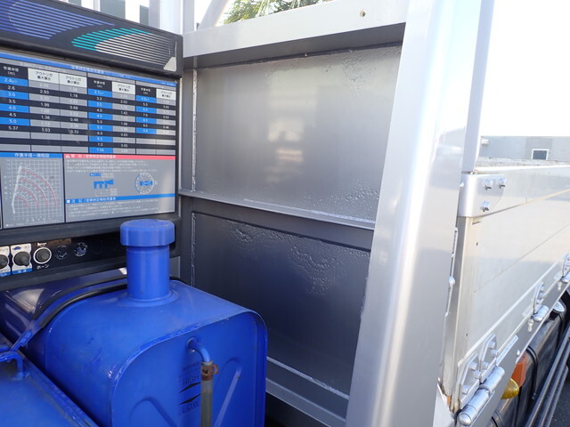 日野レンジャークレーン4段増トン（6t・8t）[写真12]