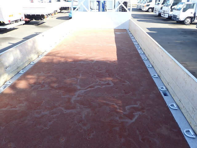 日野レンジャークレーン4段増トン（6t・8t）[写真23]