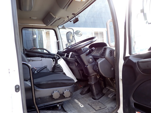 日野レンジャークレーン4段増トン（6t・8t）[写真32]