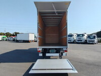 いすゞエルフアルミバン小型（2t・3t）[写真07]