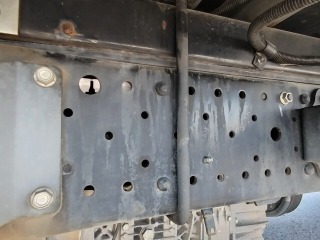 いすゞエルフアルミバン小型（2t・3t）[写真17]