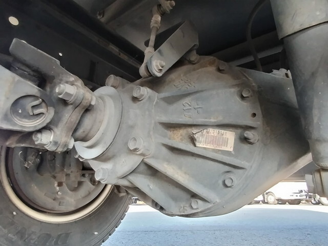 いすゞエルフアルミバン小型（2t・3t）[写真19]