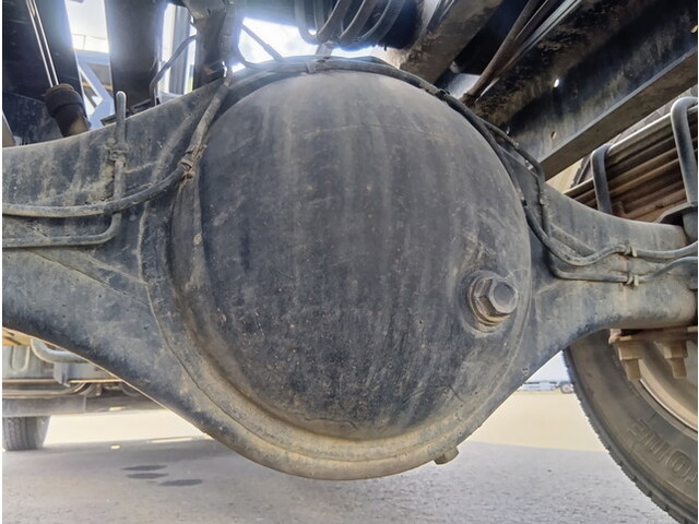 いすゞフォワードコンテナ専用車中型（4t）[写真19]