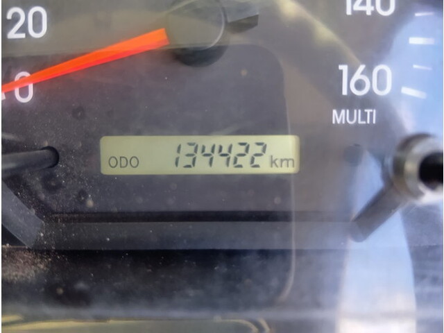 いすゞフォワードコンテナ専用車中型（4t）[写真26]