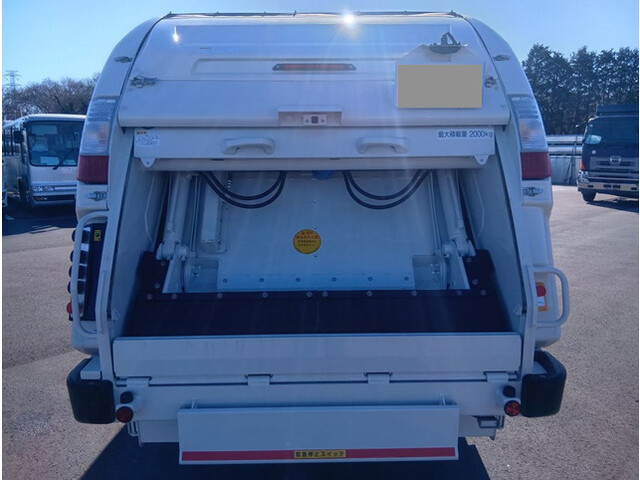 日野デュトロパッカー車（塵芥車）小型（2t・3t）[写真06]
