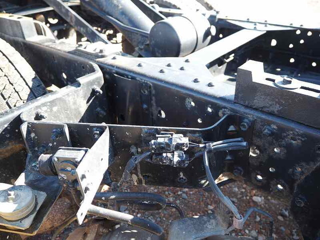 いすゞエルフダンプ小型（2t・3t）[写真16]