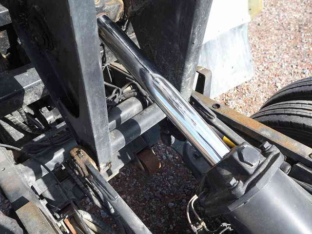 日野デュトロローダーダンプ小型（2t・3t）[写真27]