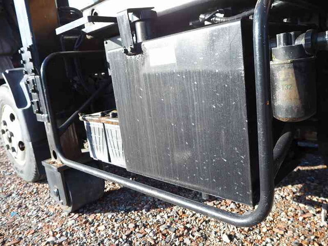 日野デュトロ高所作業車小型（2t・3t）[写真26]