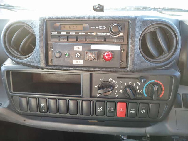 日野デュトロ高所作業車小型（2t・3t）[写真39]