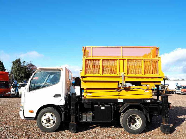 日野デュトロ高所作業車小型（2t・3t）[写真04]