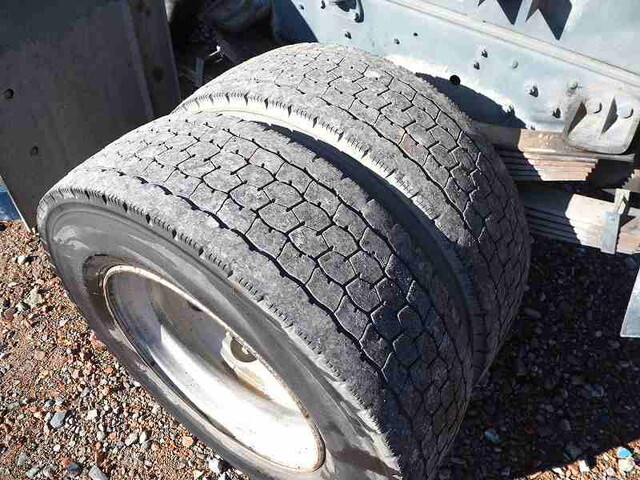 日野レンジャーダンプ増トン（6t・8t）[写真25]