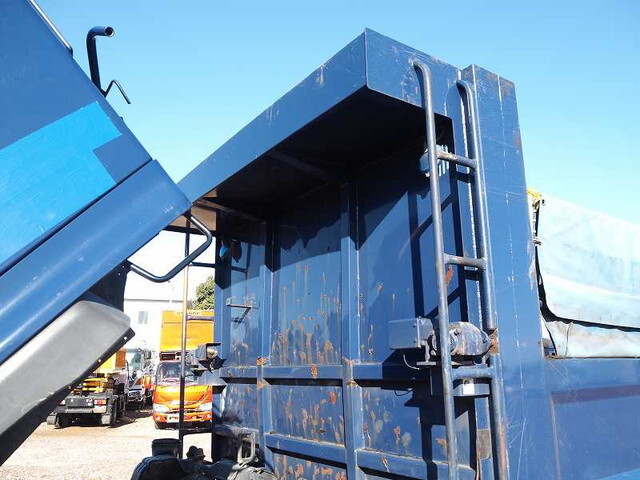 日野レンジャーダンプ増トン（6t・8t）[写真30]