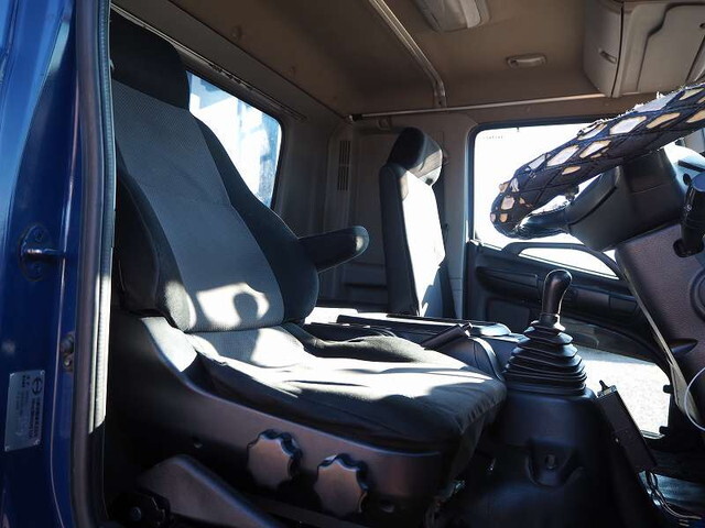 日野レンジャーダンプ増トン（6t・8t）[写真35]