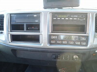 日野レンジャーダンプ増トン（6t・8t）[写真40]