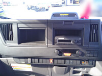 いすゞエルフアルミバン小型（2t・3t）[写真33]