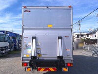 いすゞエルフアルミバン小型（2t・3t）[写真06]