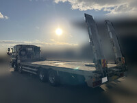 いすゞギガセルフローダー大型（10t）[写真02]