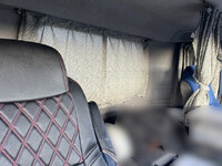 いすゞギガセルフローダー大型（10t）[写真35]