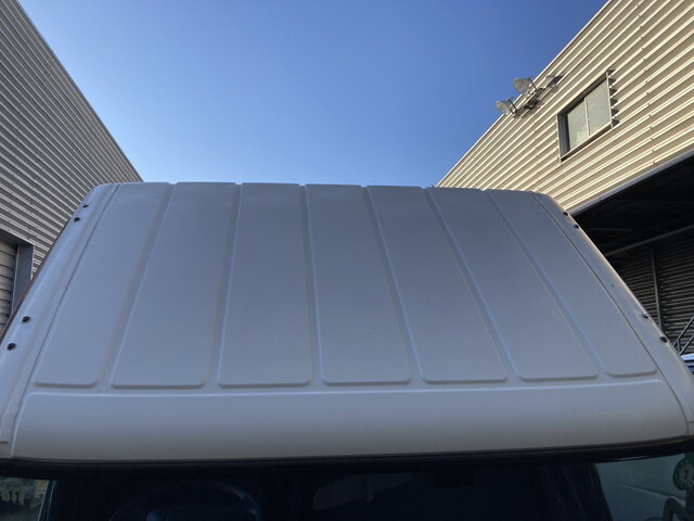 三菱ふそうキャンター平ボディ小型（2t・3t）[写真20]