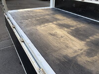 三菱ふそうキャンター平ボディ小型（2t・3t）[写真23]