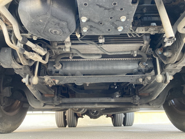 三菱ふそうキャンター平ボディ小型（2t・3t）[写真07]