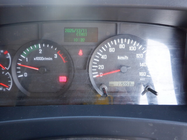 いすゞフォワード深ダンプ（土砂禁ダンプ）中型（4t）[写真36]