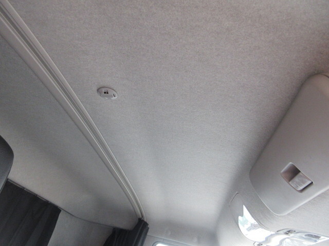 三菱ふそうファイターアルミウイング中型（4t）[写真12]