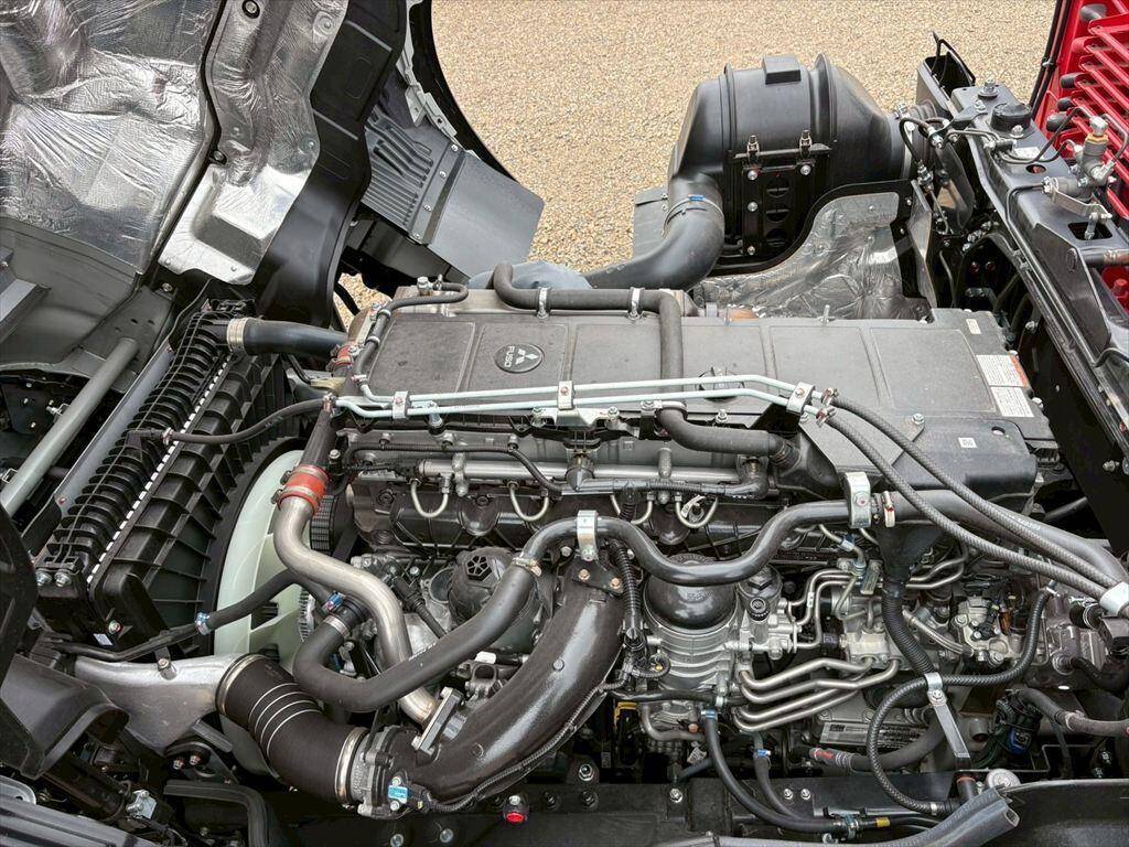 三菱ふそうスーパーグレートセルフクレーン4段大型（10t）[写真14]