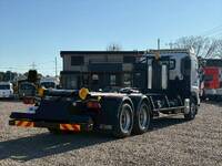 日野プロフィアコンテナ専用車大型（10t）[写真05]