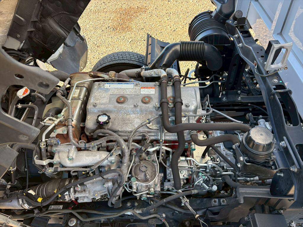 日野レンジャーアルミウイング中型（4t）[写真16]