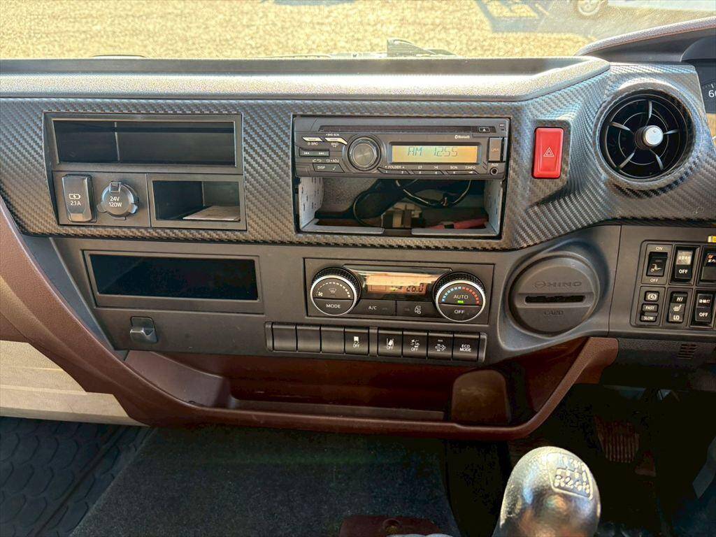 日野レンジャーアルミウイング中型（4t）[写真20]