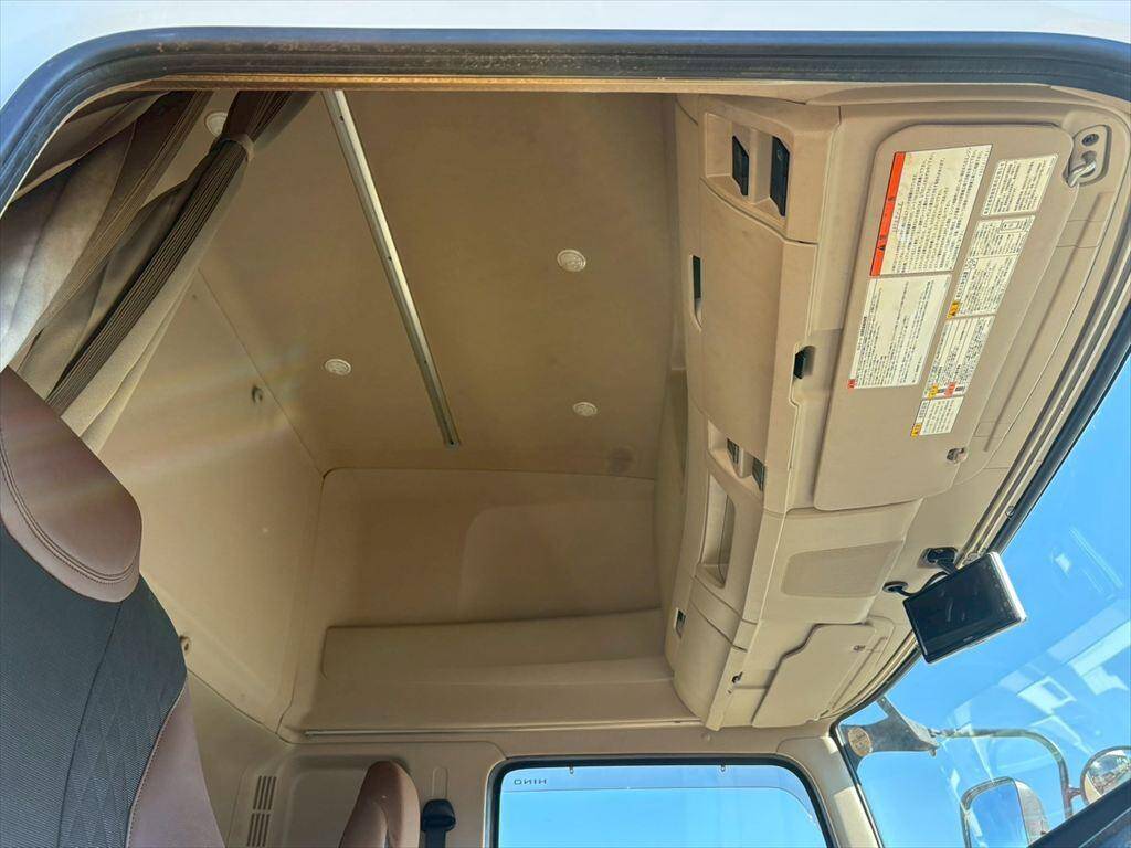 日野レンジャーアルミウイング中型（4t）[写真22]