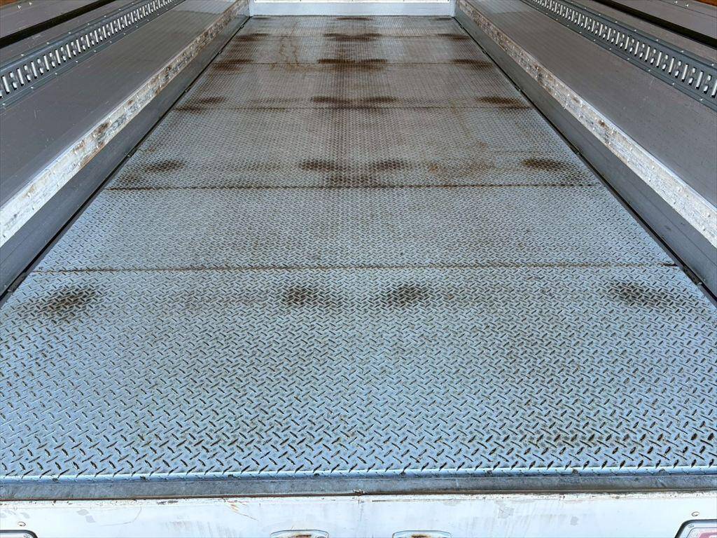 日野レンジャーアルミウイング中型（4t）[写真07]