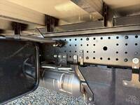 いすゞエルフアルミバン小型（2t・3t）[写真15]