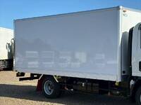 いすゞエルフアルミバン小型（2t・3t）[写真06]