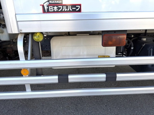 いすゞフォワード冷凍車（冷蔵車）増トン（6t・8t）[写真18]